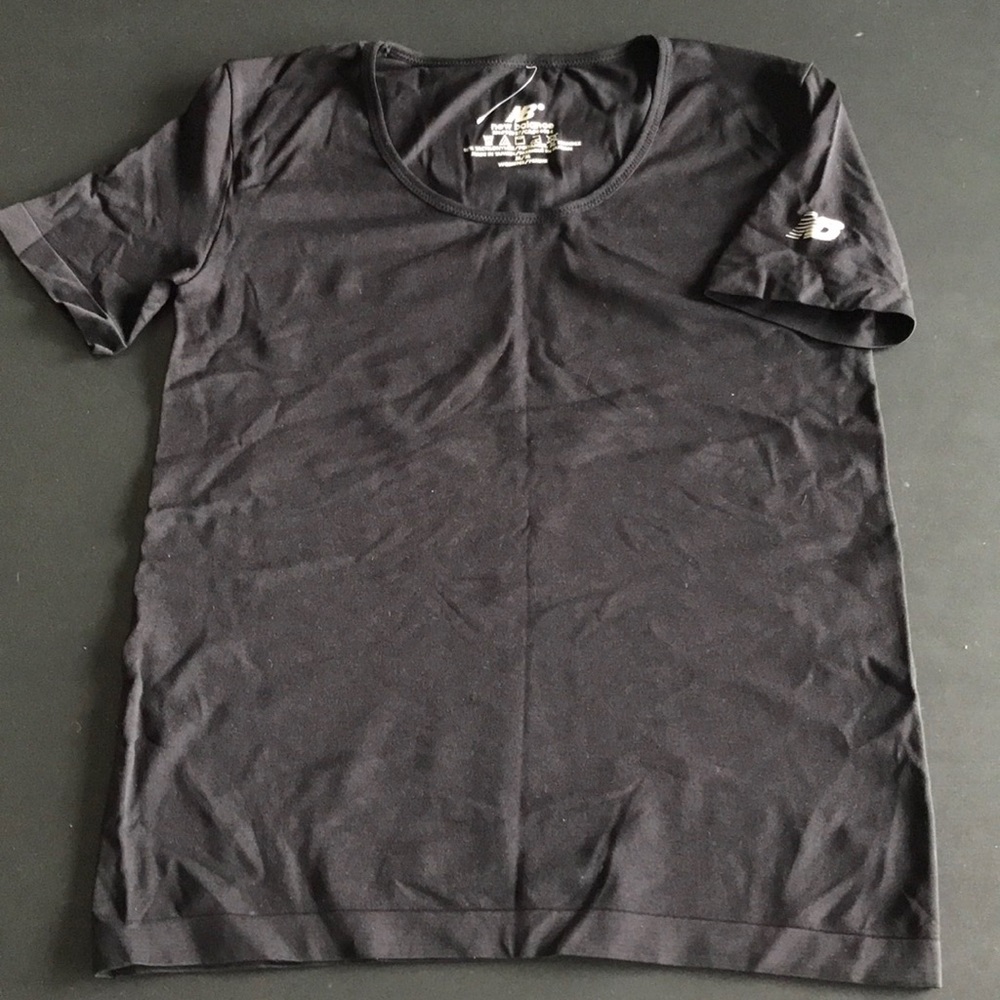 NWOT New Balance Spandex Top
